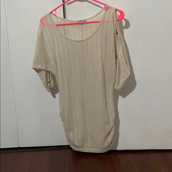 Half sleeve tops - Picture 1 of 4